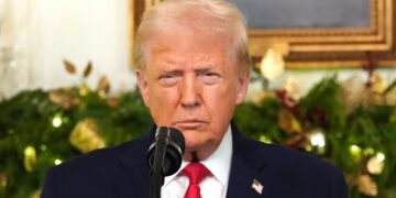 Doctor Draws Attention to Trump’s ‘Disturbing Manic Cadence’