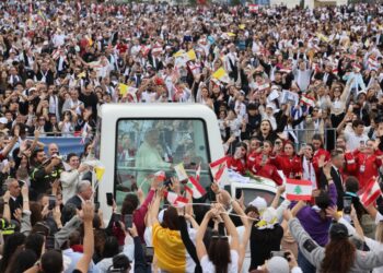Pope Leo, leaving Beirut, calls for peace in Middle East and Venezuela