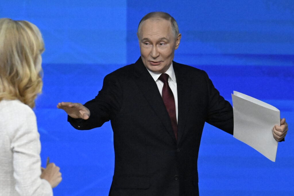Putin tells a worried Russia it is winning the war, and economy doing great