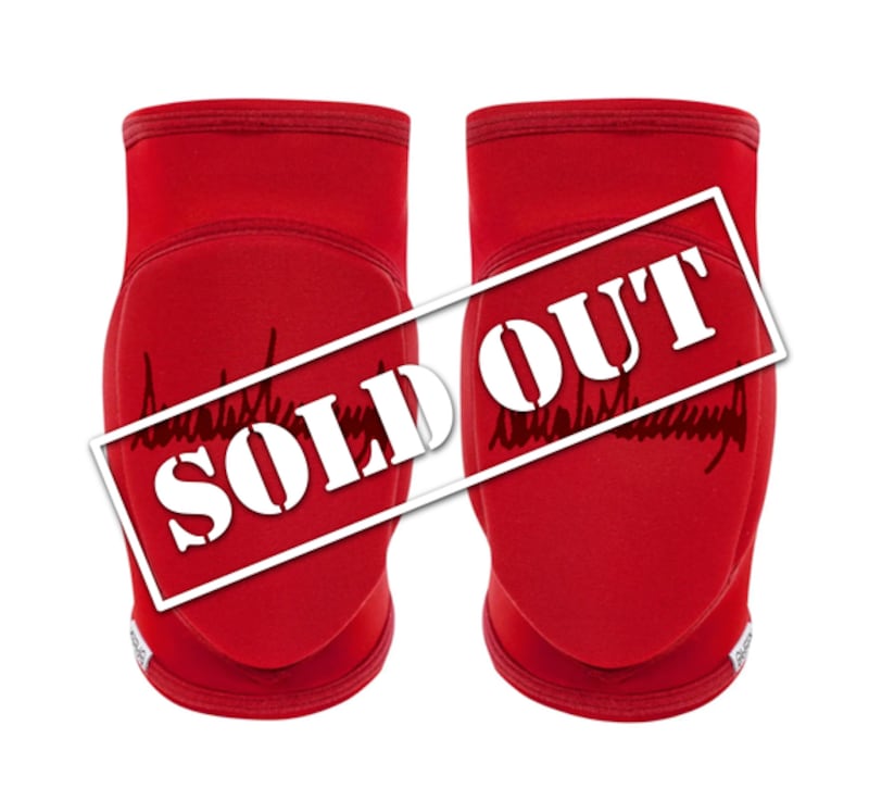 A screenshot of Gavin Newsom's fake Trump kneepads.