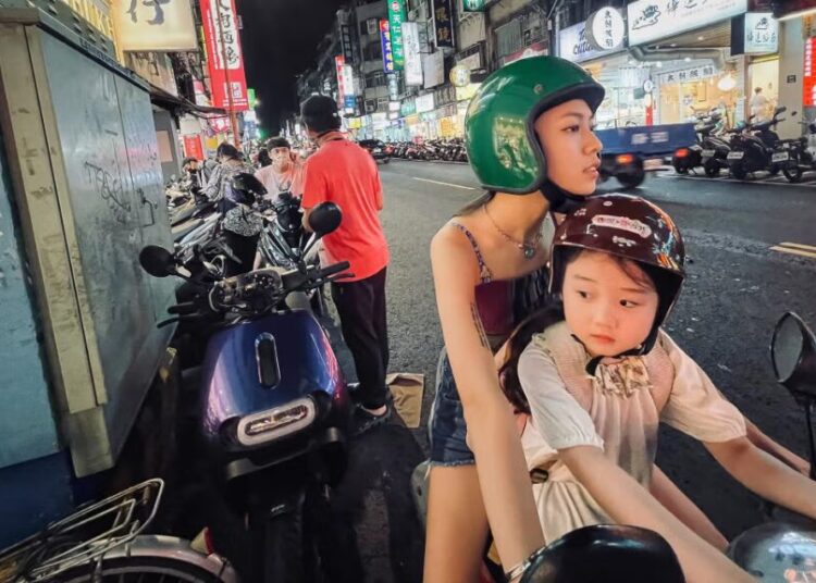 ‘Left-Handed Girl’ Director on the Superstition at the Center of Her Oscar-Shortlisted Drama