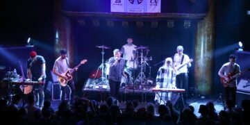 Los Campesinos! Revealed Their 2025 Streaming Revenue, and the Data Is Eye-Opening