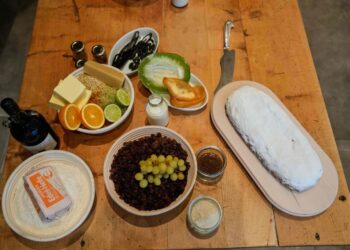 What a Christmas fruitcake or stollen shares with banh tet