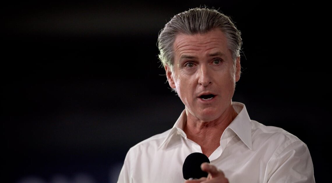 Gavin Newsom Savages Trump’s ‘Walk of Fame’ With Mock Replacement