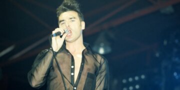 On This Day in 1988, a Chance to Watch Morrissey’s First Solo Show for Free Led to a Mob in the Concert Venue