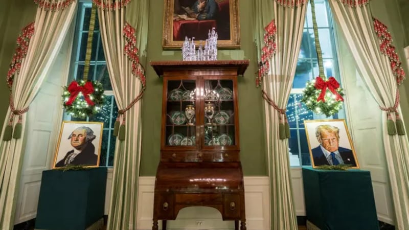 White House Christmas decor 2025