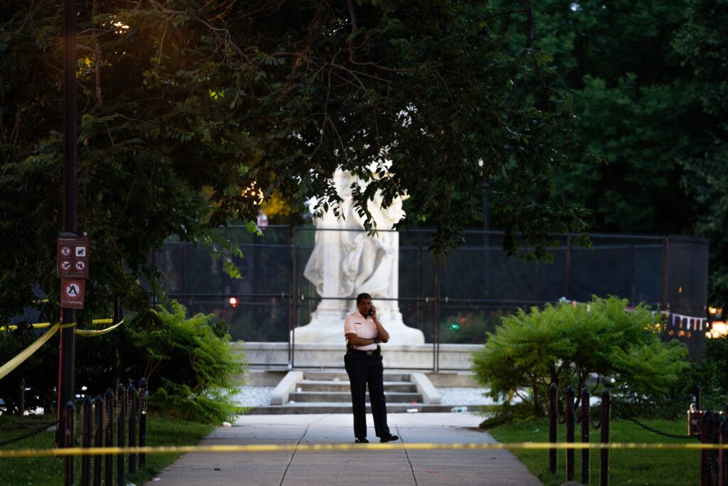 Congressional probe adds to mounting criticism of D.C. police chief