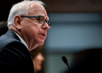 Tim Walz Calls Trump’s Tirade Against Somalis in Minnesota ‘Vile’