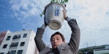 Neon Invites All Fortune 500 CEOs to a Special Screening of ‘No Other Choice’ to Face Toxic Culture They’ve Created