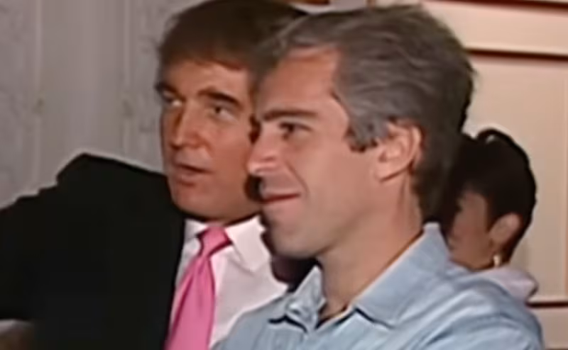 Donald Trump and Jeffrey Epstein at a Mar-a-Lago party in 1992.