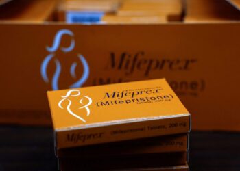 More women accessing abortion pills online despite red state efforts