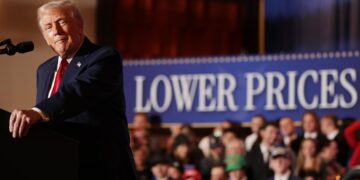 Billionaire Trump Gives Jaw-Dropping Lecture to Parents as Prices Surge