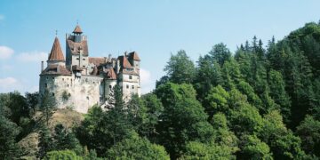 Teen Hiker Disappears Near Dracula’s Castle After Scary Call for Help