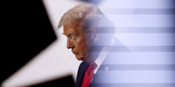 Trump Signs Executive Order That Threatens to Punish States for Passing AI Laws