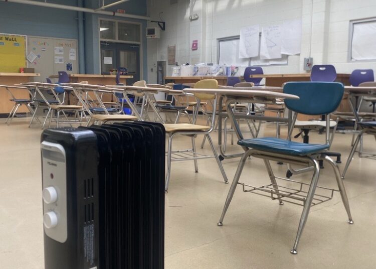 Teachers accuse city officials of neglect as DCPS classrooms grow cold