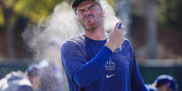 FDA proposes use of new sunscreen ingredient already allowed abroad