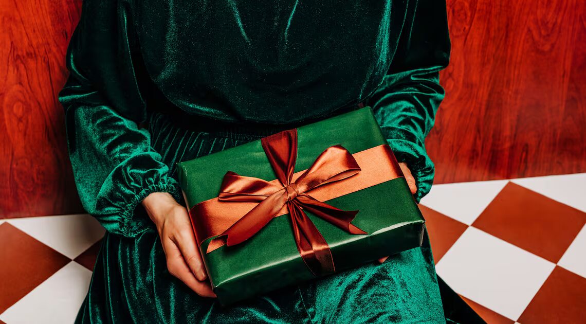 Scouted: The Best Super-Last-Minute Gifts You Can Send Instantly by Email