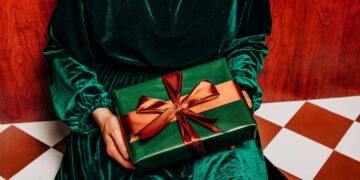 Scouted: The Best Super-Last-Minute Gifts You Can Send Instantly by Email