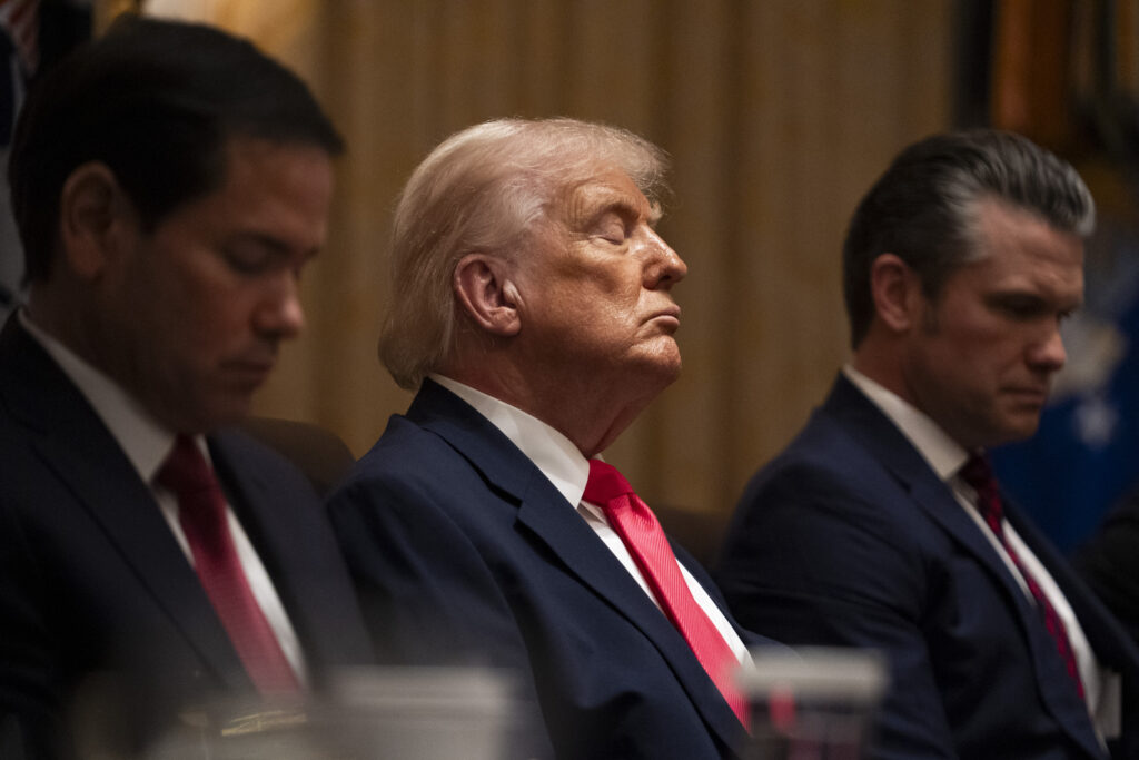 Trump appears to doze off in another meeting