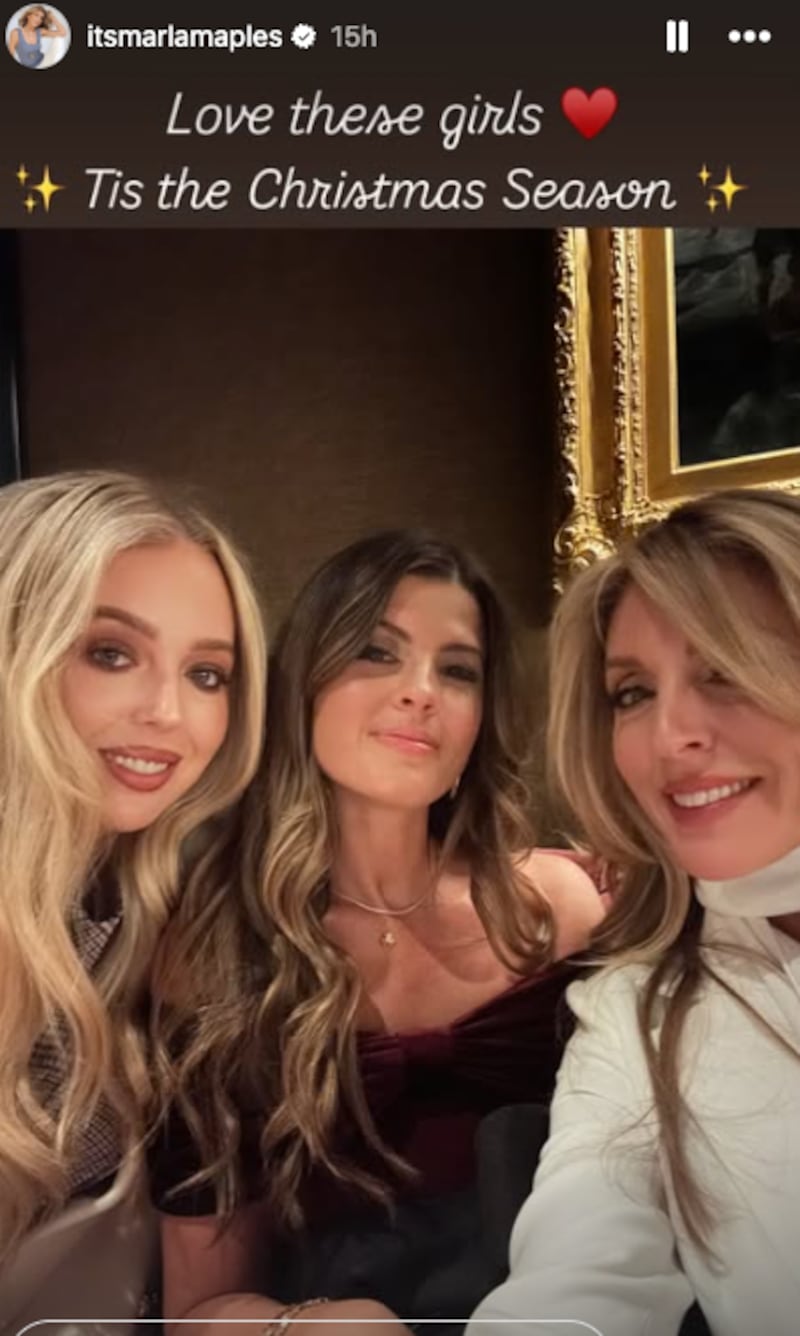Marla Maples with daughter Tiffany at the White House Xmas party.