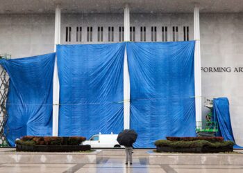 Trump Ignores Law and Sticks His Name on Kennedy Center