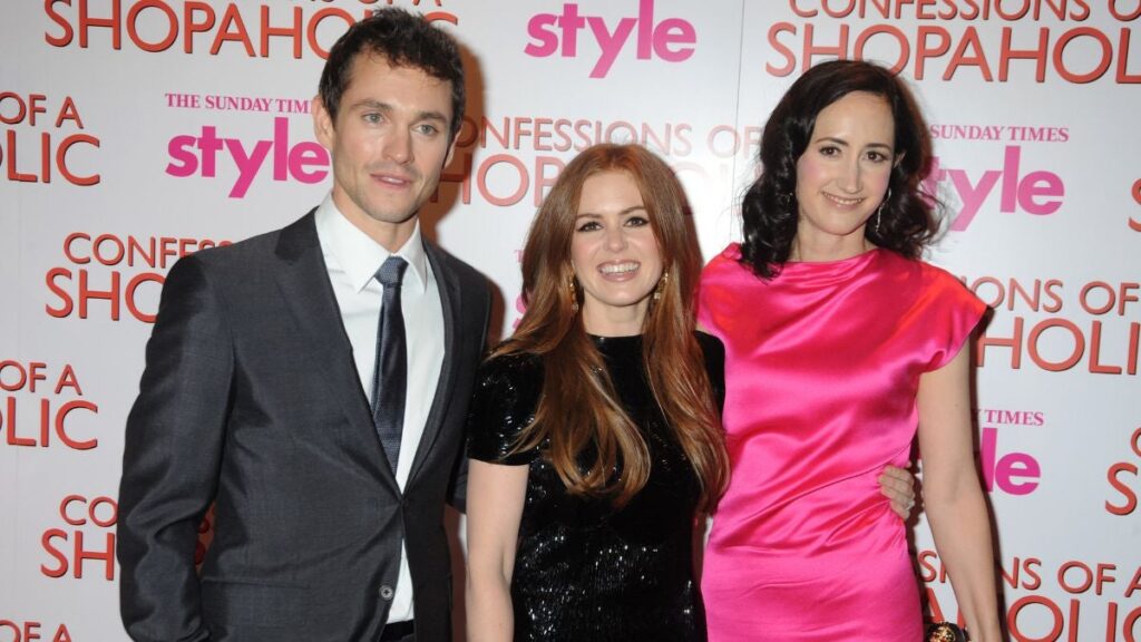 Isla Fisher Pays Heartfelt Tribute to ‘Confessions of a Shopaholic’ Author Sophie Kinsella After Her Death at 55