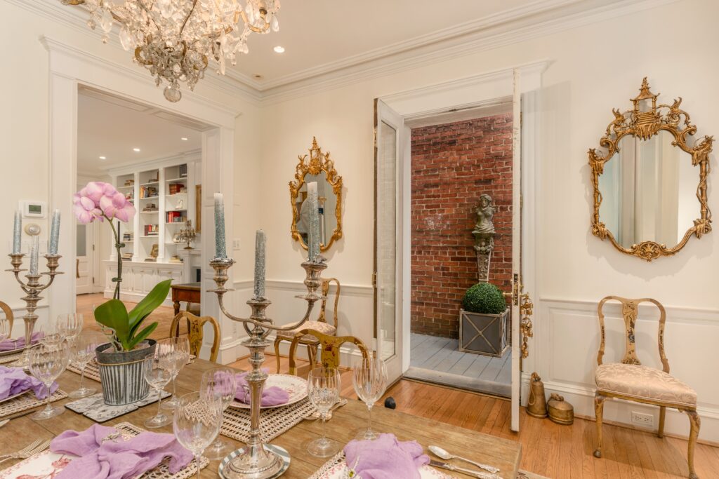 Francophilic Georgetown rowhouse for sale has a uniquely American history