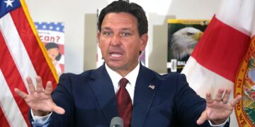 MAGA Gov Panics About GOP’s Future After Brutal Red State Election Results