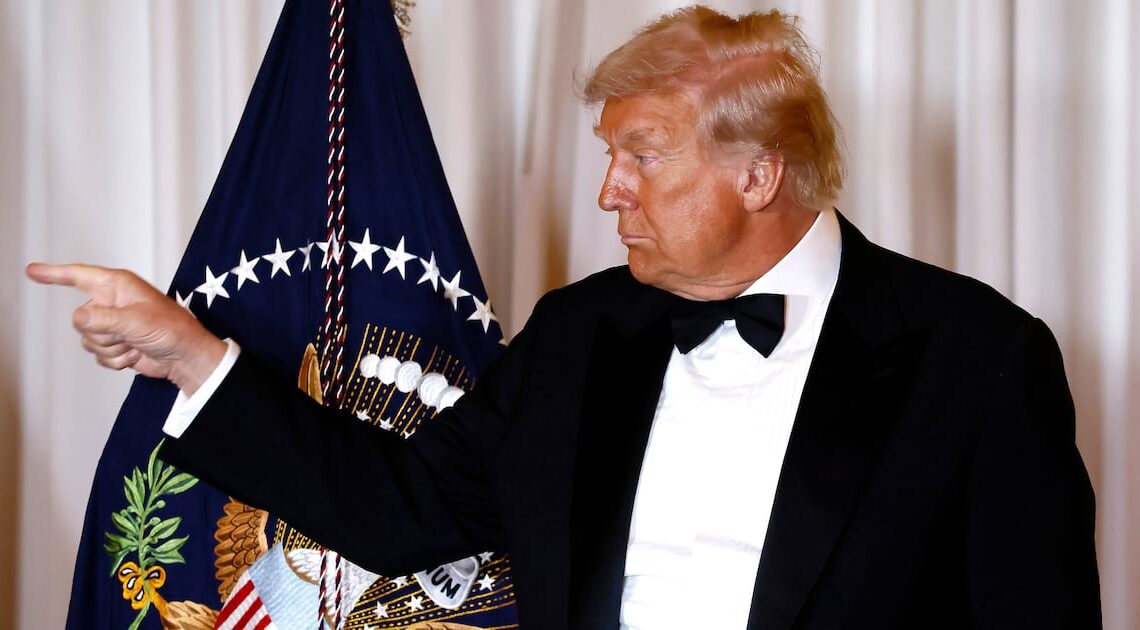 Immigrants ‘Plucked Out’ of Oath Ceremony Lines After Trump Order