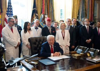 Trump orders expanded access to marijuana, CBD, citing medical benefits