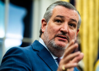 Ted Cruz weighs another presidential run, setting up clash with Vance