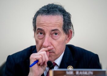 Police Beg Judge to Jail Pardoned J6er Seen Lurking Near Dem’s House