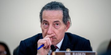 Police Beg Judge to Jail Pardoned J6er Seen Lurking Near Dem’s House