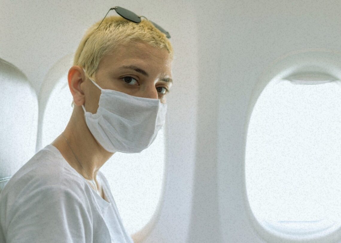 The Truth About Airplane and Hospital Air, According to Science