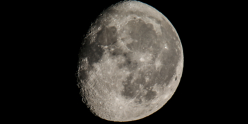 Today’s Moon Phase: December 2, 2025