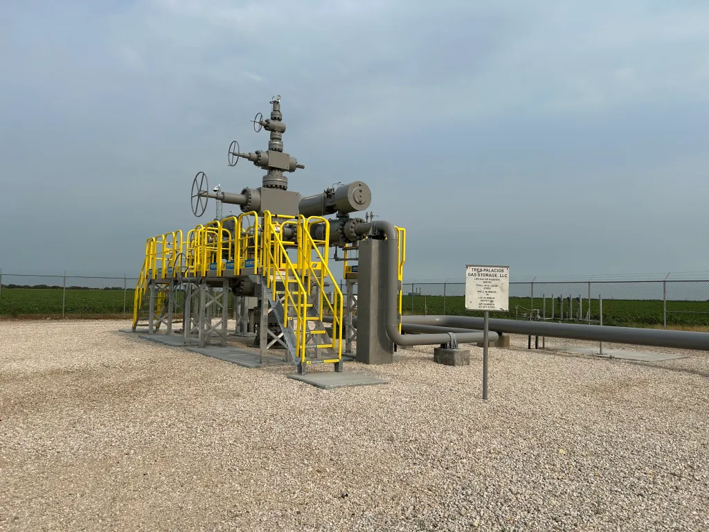 Enbridge recently completed an expansion at its Tres Palacios salt cavern storage hub in Texas and more incremental expansions are starting soon through 2030.