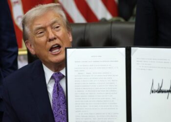 Trump Signs AI Executive Order to Preempt State-Level Protections With National Policy: ‘Companies Must Be Free to Innovate’