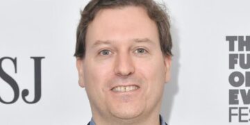 NYT Reporter John Carreyrou, 5 Others Sue OpenAI, Google, Meta for Copyright Infringement