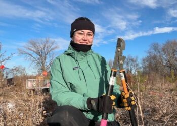 Want real-life connection? Try volunteering, these Gen Zers say.