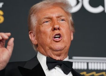 Artist Who Canceled Show at Trump’s Kennedy Center Speaks Out