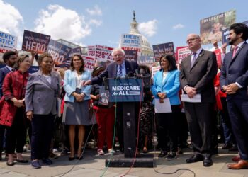 Bernie Sanders: Medicare-for-all would not resemble Britain’s NHS