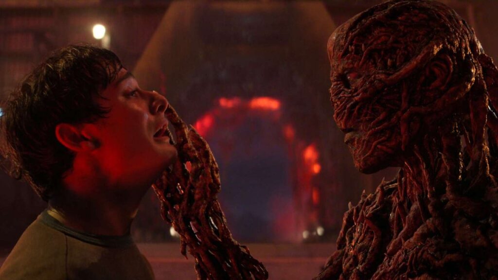 Noah Schnapp Says a 3-Second Scene From His ‘Stranger Things’ Twist Popped ‘All the Blood Vessels’ in His Face | Video