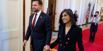 Vance Addresses Claims He and Usha Got Into Restaurant Blow-Up