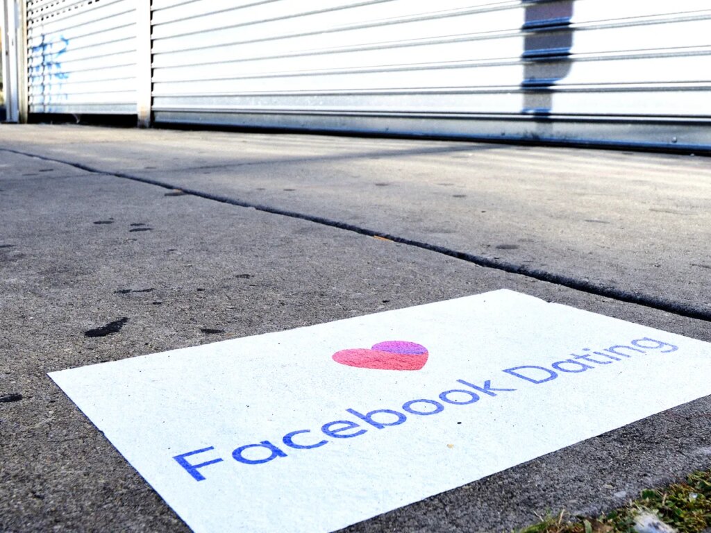 Who the Hell Is Actually Using Facebook Dating?