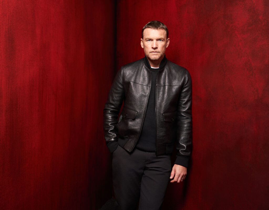 The star of ‘Avatar’ is surprisingly anonymous. He isn’t blue about it.