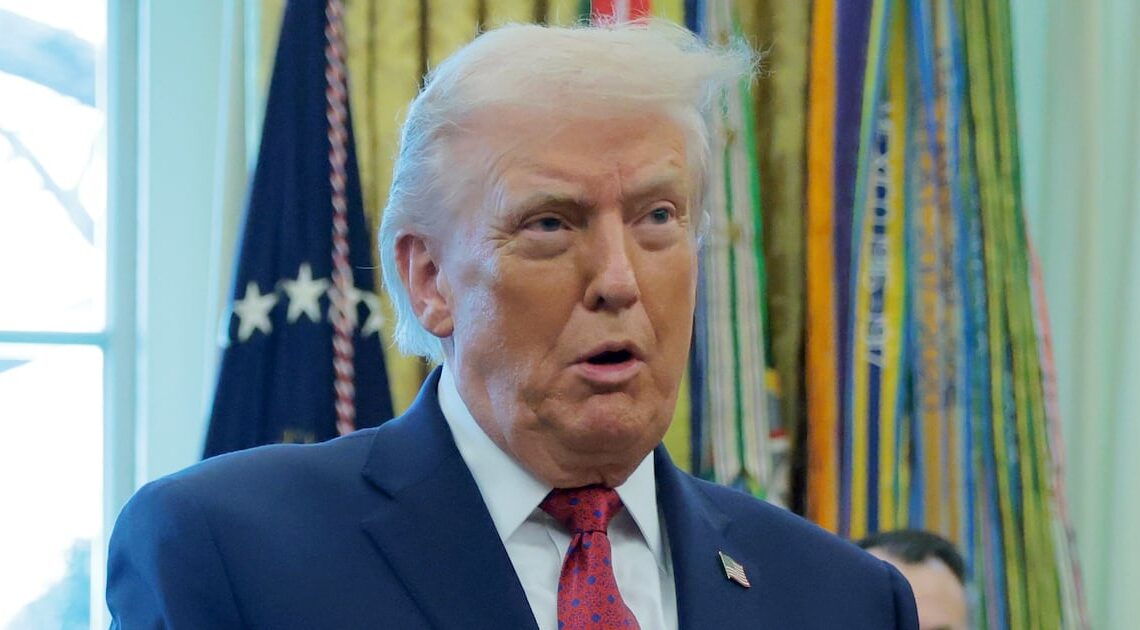 Trump Sends SCOTUS Desperate Message in Truth Social Screed