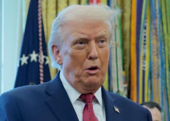 Trump Sends SCOTUS Desperate Message in Truth Social Screed