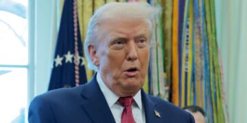 Trump Sends SCOTUS Desperate Message in Truth Social Screed