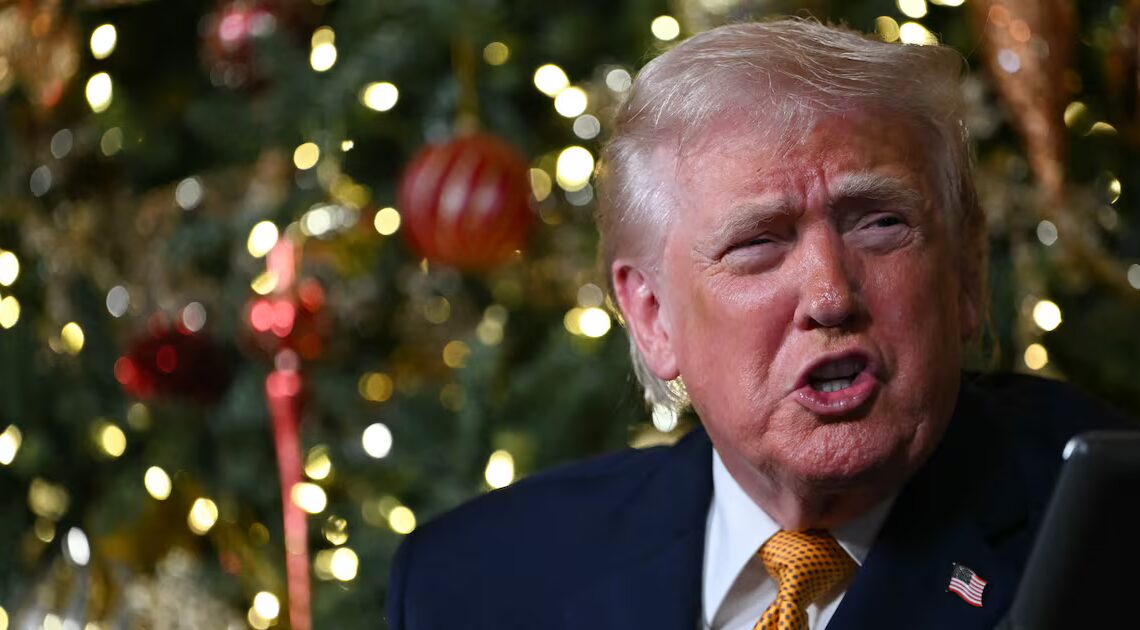 Trump Fires Off Unhinged Merry Christmas Message to ‘Scum’