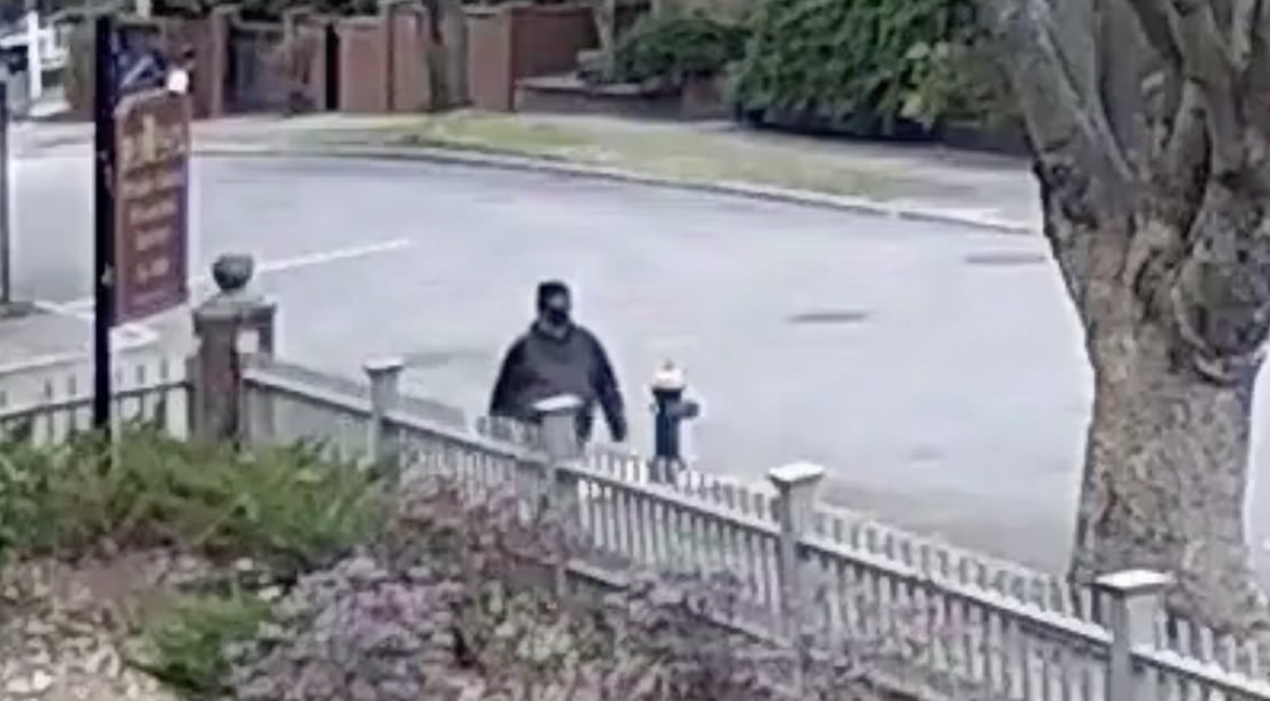 Keystone Kash Releases New Pics as Bungled Hunt For Shooter Enters 51st Hour